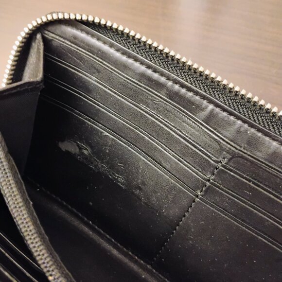 Used Coach wallet - Picture 6 of 6